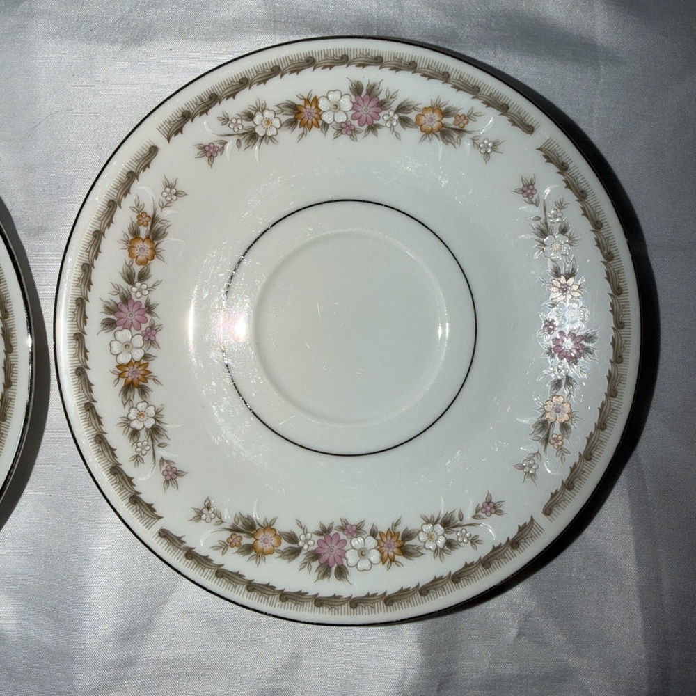 Crescent White and Pink Floral Dinnerware Set - Picture 4 of 7